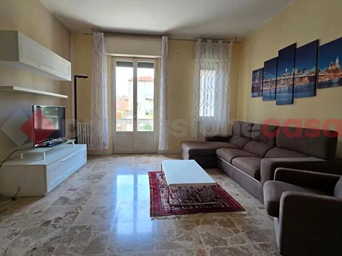 Appartamento con 5 locali in vendita in Via Arno, Arezzo