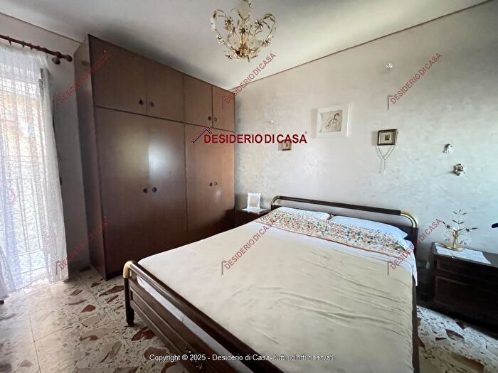 Appartamento bilocale in vendita in Vicolo Pietra Rosa Pollina Pa Italia, Pollina