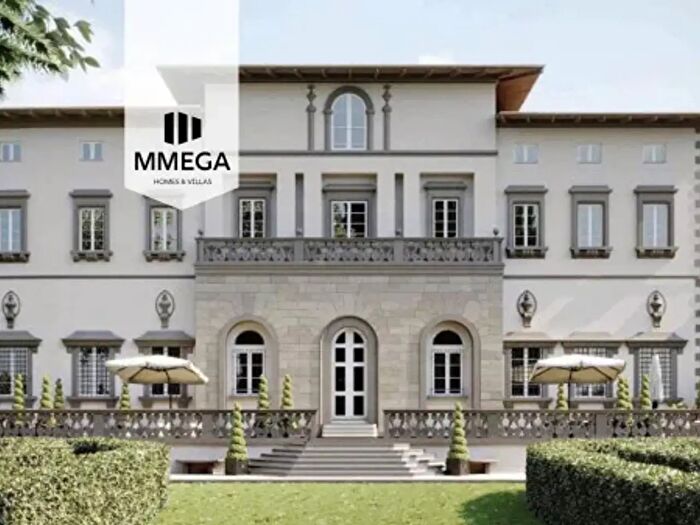 Appartamento trilocale in vendita in Via Benedetto da Maiano, Firenze