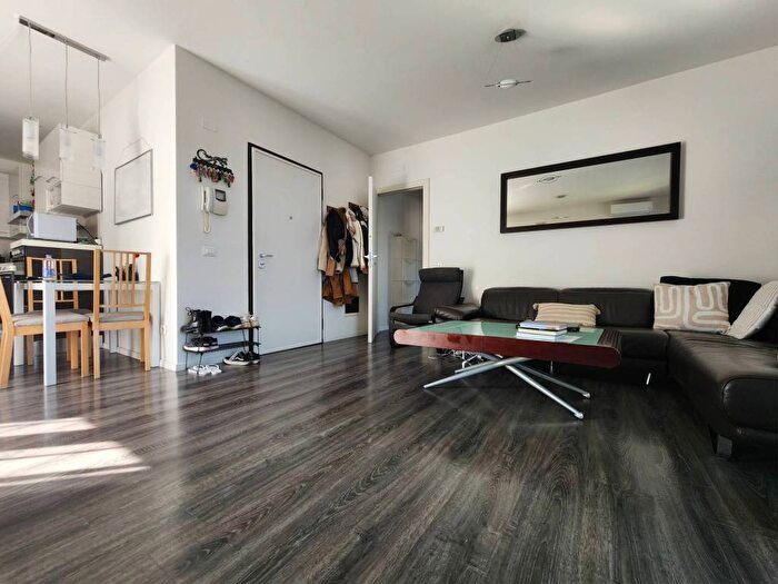 Appartamento trilocale in affitto in Viale Trento, Piscine San Paolo, Vicenza