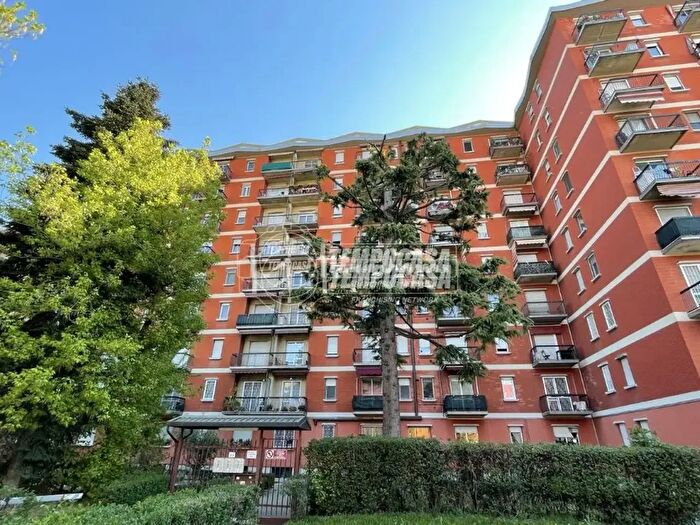Appartamento bilocale in vendita in Via Arosio, Cologno Monzese