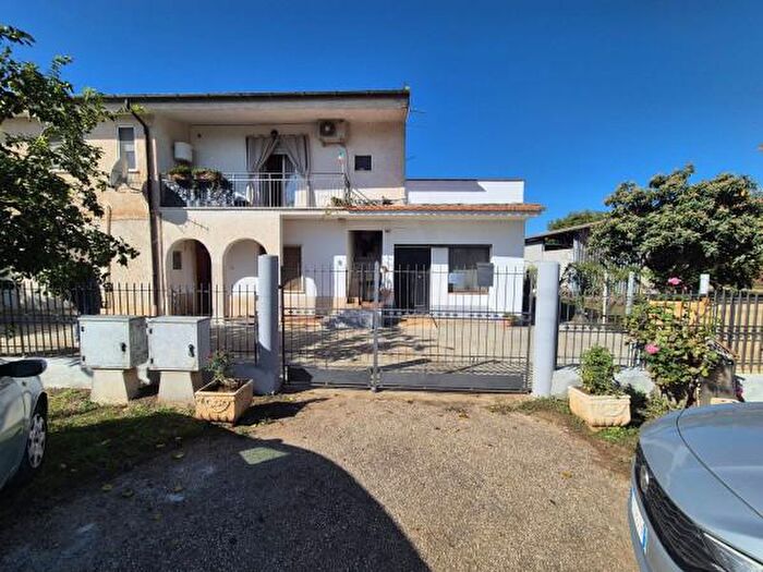 Casa quadrilocale in vendita in Via Fontana Acquaviva, Sezze