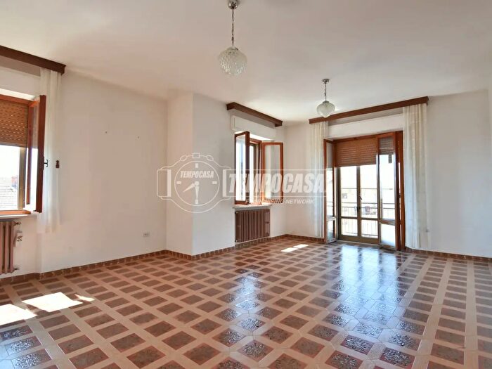 Appartamento con 5 locali in vendita in Pollenza