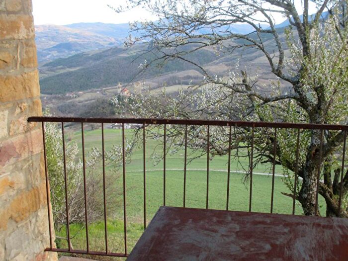 Casa in affitto in Bobbiano, Travo