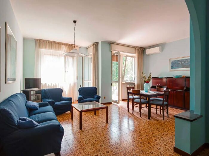 Appartamento con 5 locali in vendita in Via Pasubio, Rivoli