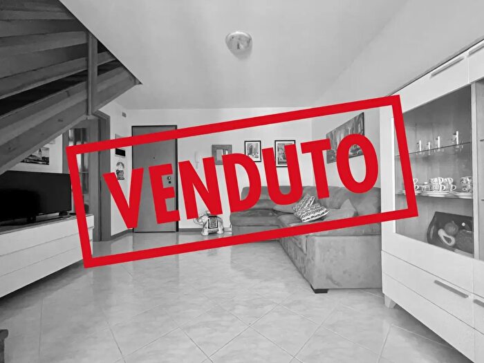 Appartamento trilocale in vendita in Viale del Turismo, Grado