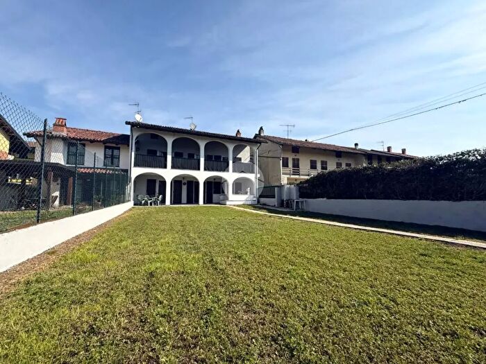 Case in Vendita e in Affitto - 2