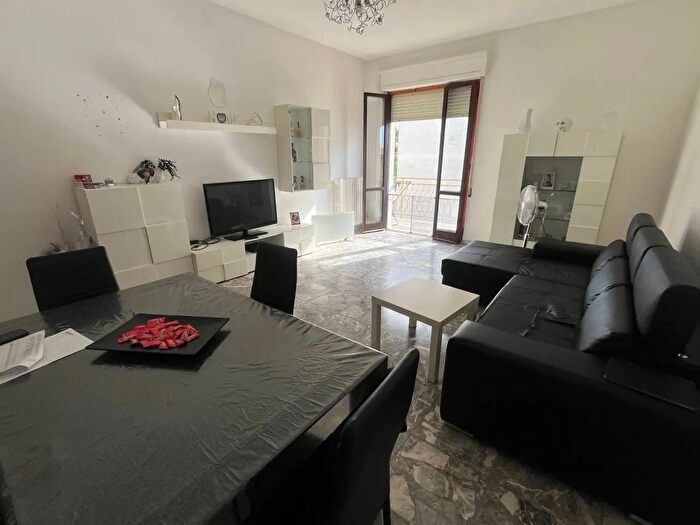 Appartamento con 5 locali in vendita in Via Antonio Marchesani, Vasto