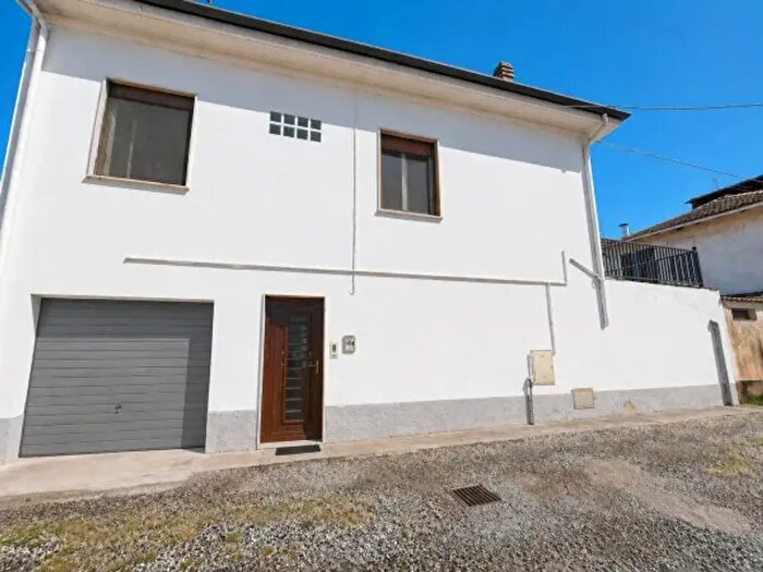 Casa trilocale in vendita in Via Maestra in Terranova, Casale Monferrato