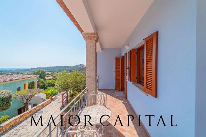 Appartamento trilocale in vendita in Loc Maiorca, Budoni