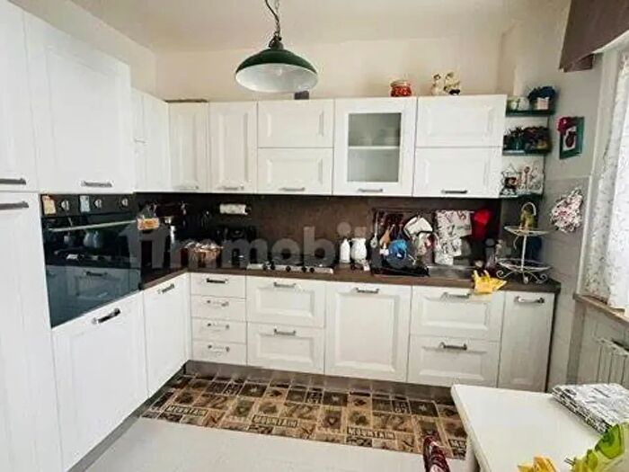 Appartamento quadrilocale in vendita in Via Chiusi Snc, Perugia