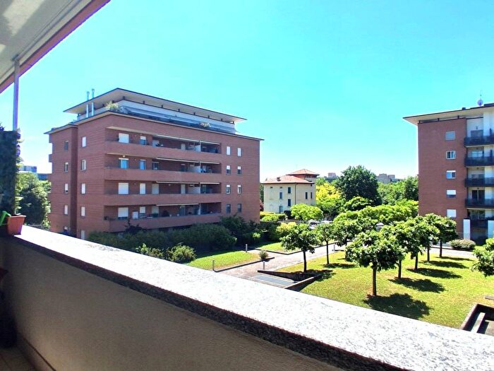 Appartamento trilocale in affitto in Via Don Mansueto Zambetti, Celadina Boccaleone, Bergamo