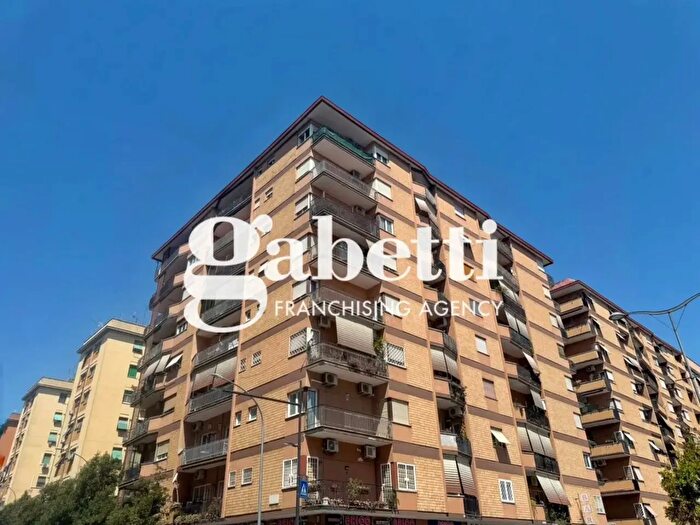 Appartamento monolocale in vendita in Viale Agosta, Roma