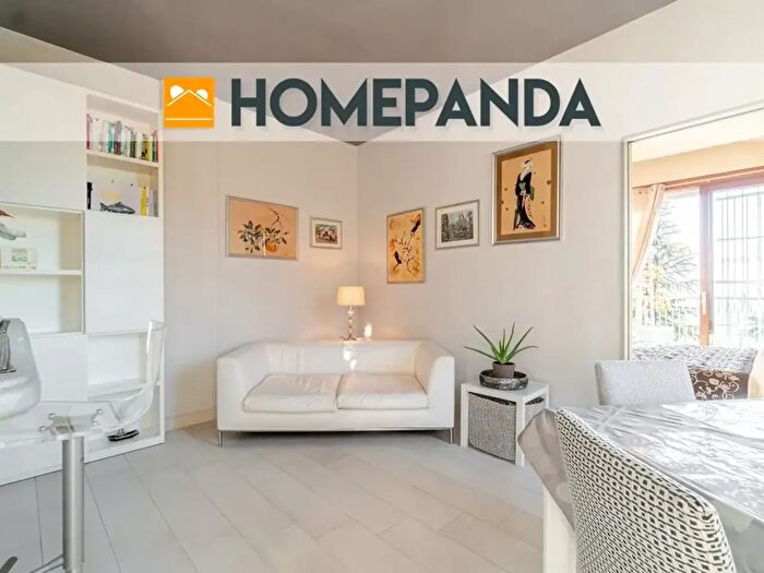 Appartamento bilocale in vendita in Strada Comunale alla Funicolare di Superga, Torino