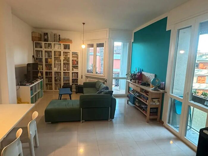 Appartamento con 5 locali in vendita in Pietrasanta