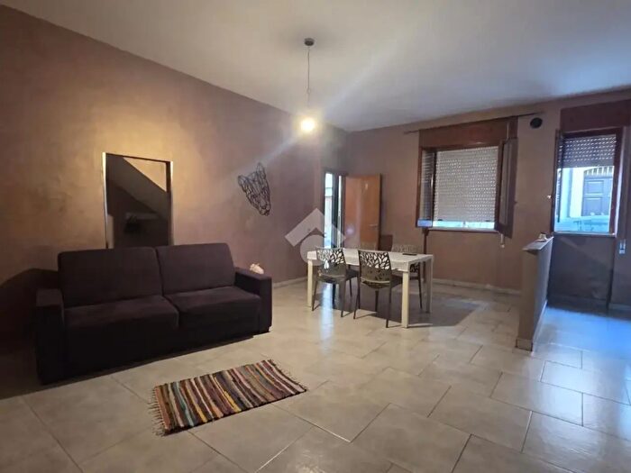 Casa trilocale in vendita in Via Volturno, Torremaggiore