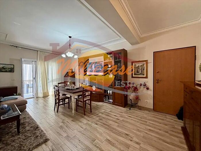 Appartamento quadrilocale in vendita in Via Luigi Maria Monti, Siracusa