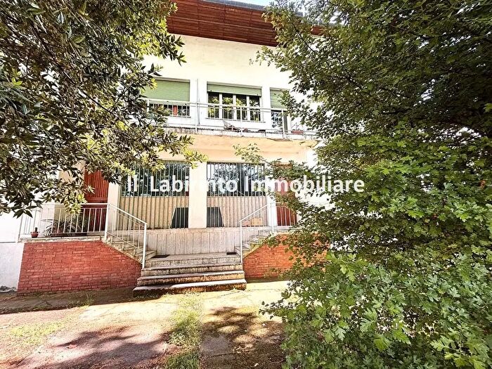 Casa in vendita in Viale Marconi, Faenza