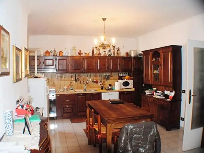 Appartamento quadrilocale in vendita in Via Mario Fioretti, Roma