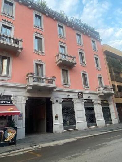 Appartamento bilocale in affitto in Via Sebenico, Isola, Milano