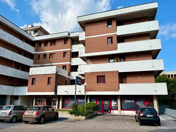 Appartamento monolocale in vendita in Via Monte Novegno, Bassano Del Grappa