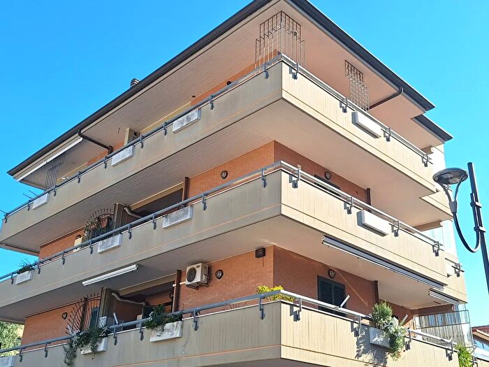 Appartamento bilocale in vendita in Via Antonio Rossetti, Aprilia