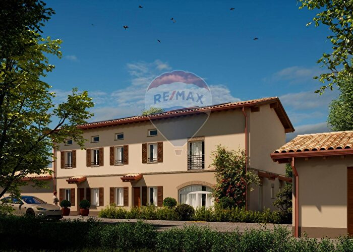 Appartamento quadrilocale in vendita in Via Modena, Parma