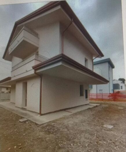 Casa con 7 locali in vendita in da Montagnone, Padova