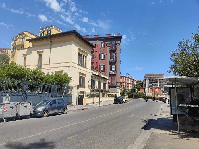 Appartamento quadrilocale in vendita in Corso Vittorio Emanuele, Napoli
