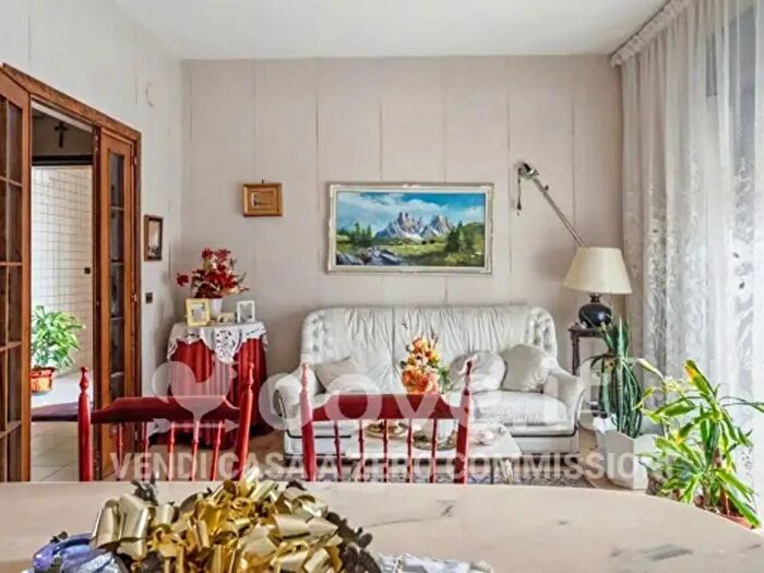 Appartamento quadrilocale in vendita in Piazza Monsignor Renato Luisi, Foggia