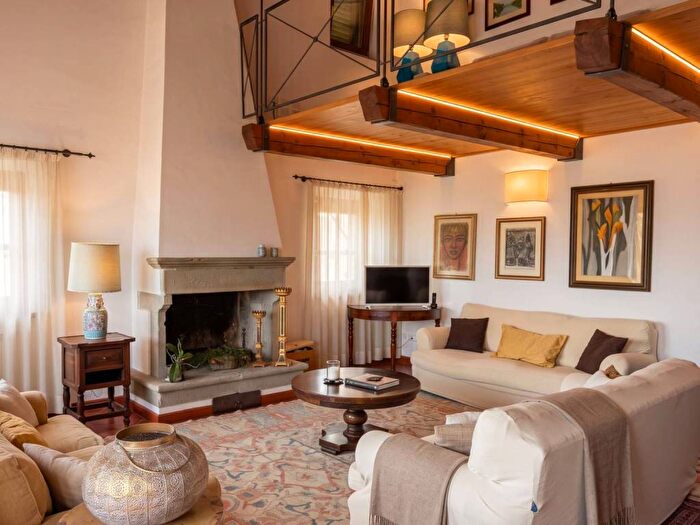 Casa quadrilocale in affitto in Via di Corbignano, Settignano, Firenze