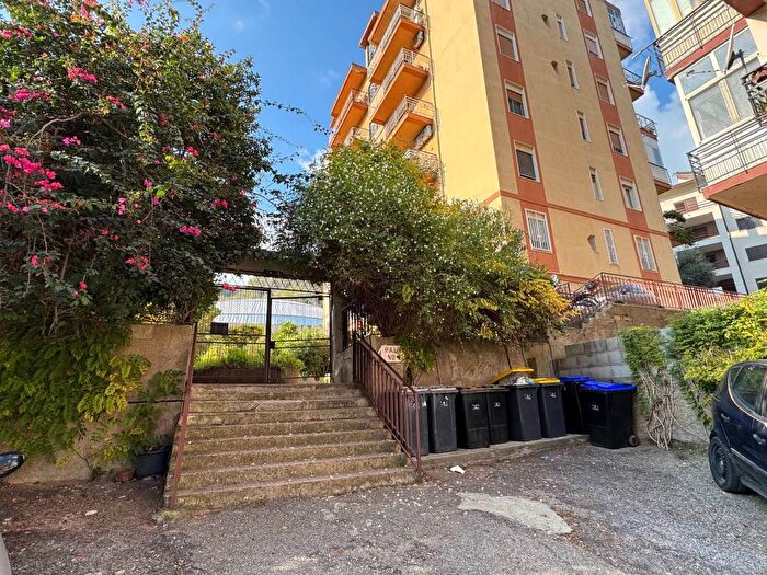 Appartamento monolocale in affitto in Via Pietro Castelli, Gravitelli, Messina