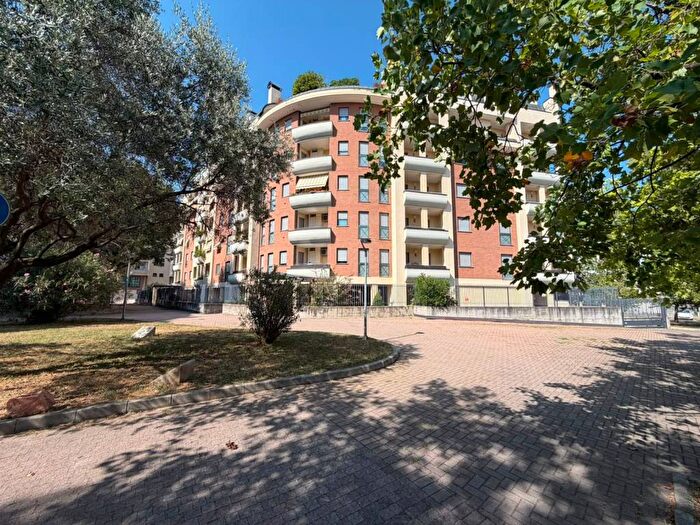 Appartamento bilocale in affitto in Via Giuseppe Brambilla, Castellanza