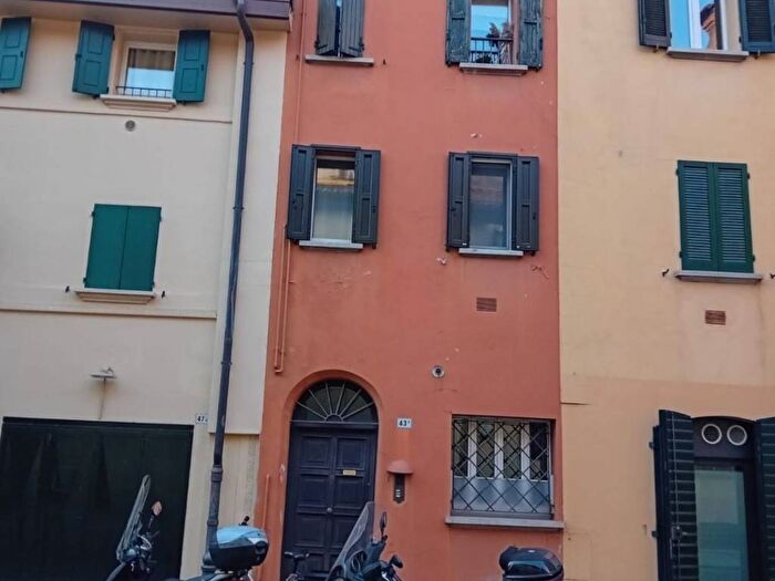 Appartamento bilocale in affitto in Via Frassinago, Saragozza dentro le Mura, Bologna