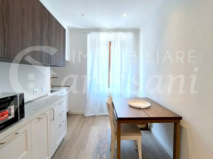 Appartamento trilocale in affitto in Via Faentina, Fiesole