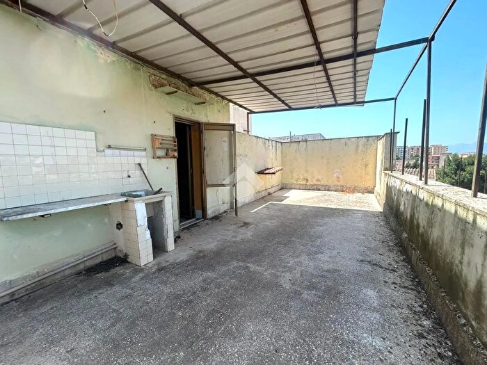 Appartamento trilocale in vendita in Corso Umberto I, Ficarazzi