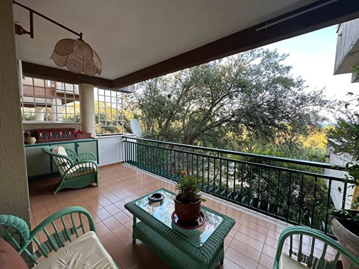 Appartamento trilocale in vendita in Contrada Santa Lucia, Santa Lucia, Santa Marina