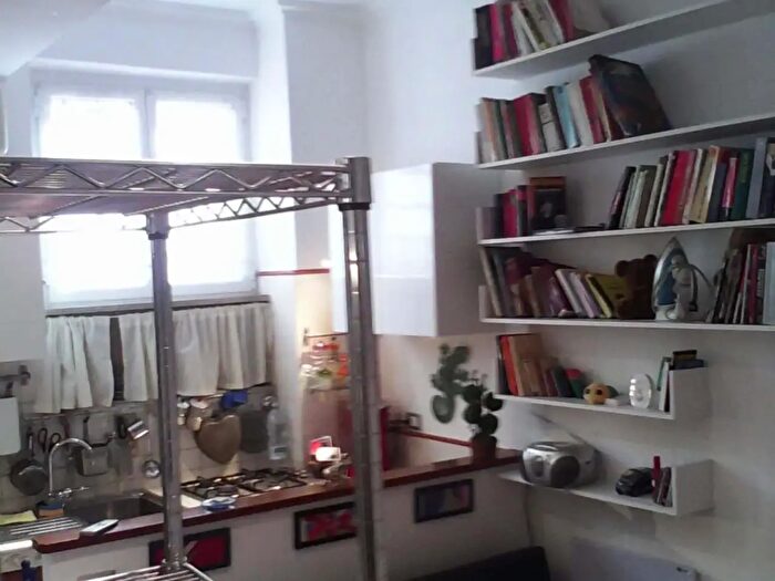 Appartamento monolocale in affitto in Via Volterra, Roma