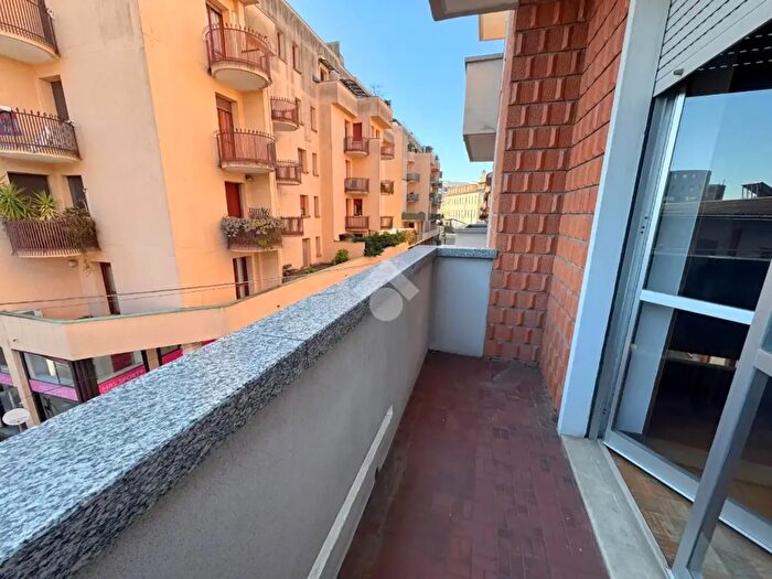 Appartamento trilocale in vendita in Via Giuseppe Verdi, Saronno