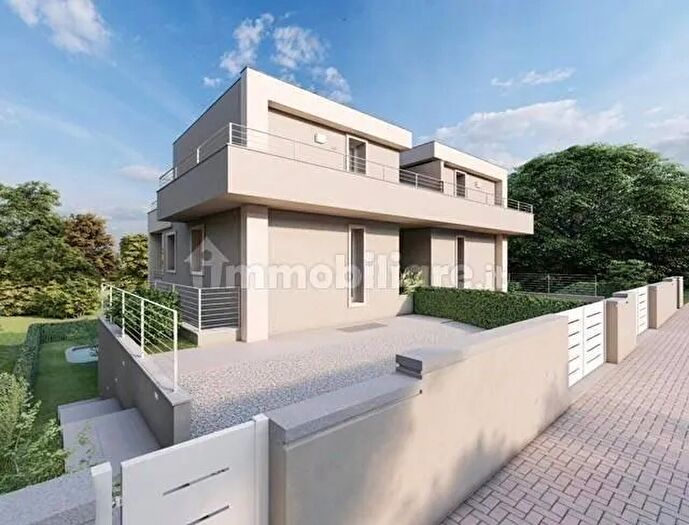 Casa con 6 locali in vendita in Pontedera