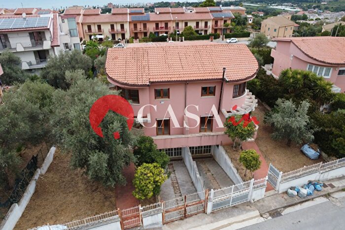 Casa con 5 locali in vendita in Contrada Terreforti, SantAgata Di Militello