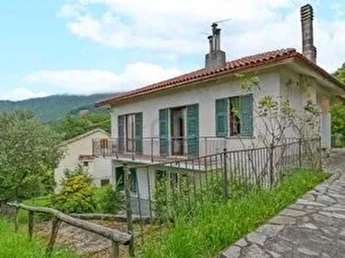 Casa con 10 locali in vendita in Località Corona, Stella