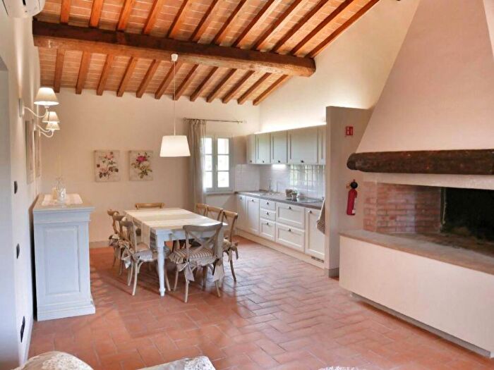 Casa bilocale in affitto in Via di San Gervasio, Montecastello Treggiaia I Fabbri, Pontedera