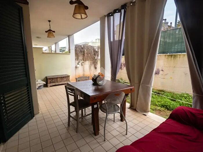 Appartamento trilocale in vendita in Via delle Orchidee, Santa Marinella