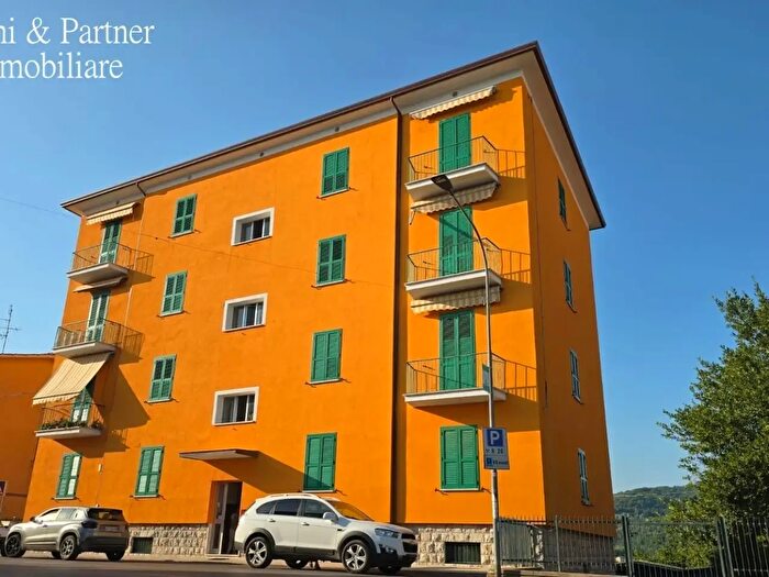 Appartamento con 5 locali in affitto in Strada Ponte d'Oddi, Perugia