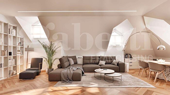 Appartamento con 5 locali in vendita in Via X Traversa, Cervia