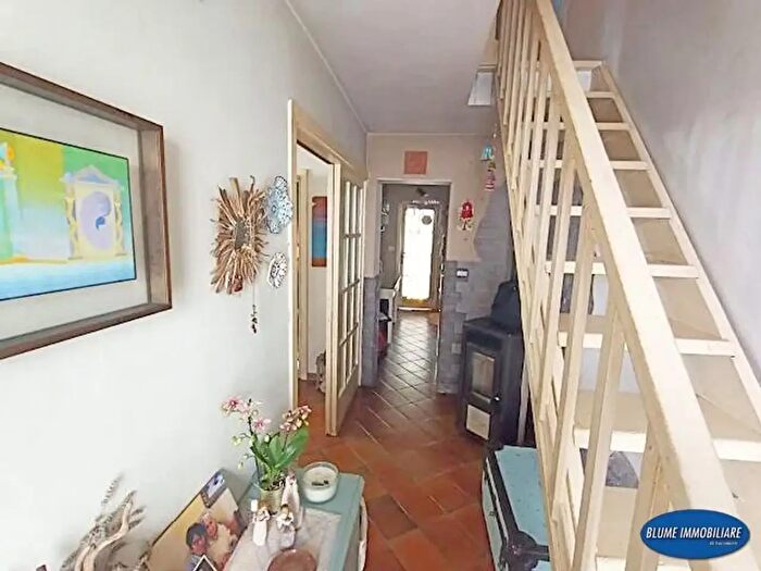 Casa con 5 locali in vendita in Viareggio