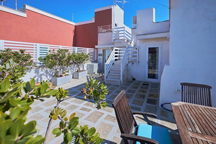 Casa con 7 locali in vendita in Novi Via Verdi Arquata Scrivia Tortona Lcitalia, Polignano A Mare