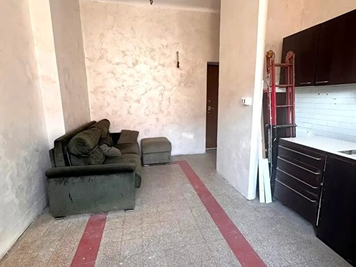 Appartamento bilocale in vendita in Via Palermo, Legnano