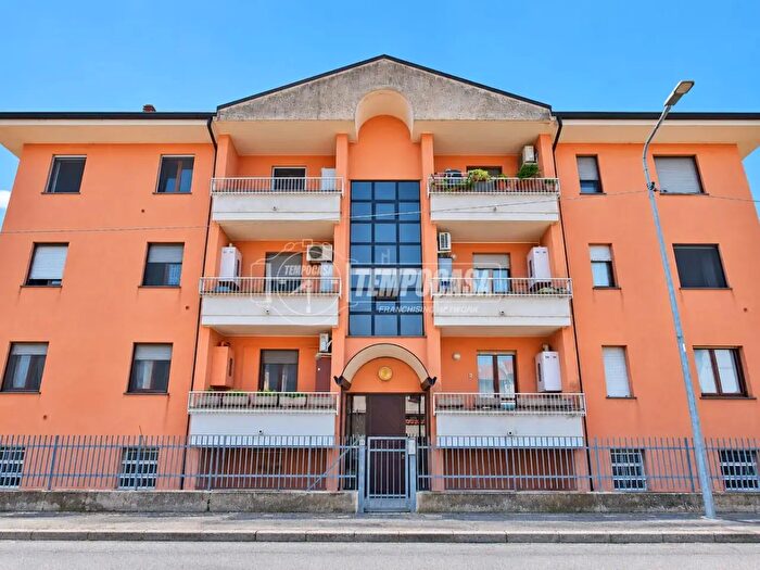 Appartamento bilocale in vendita in Sozzago
